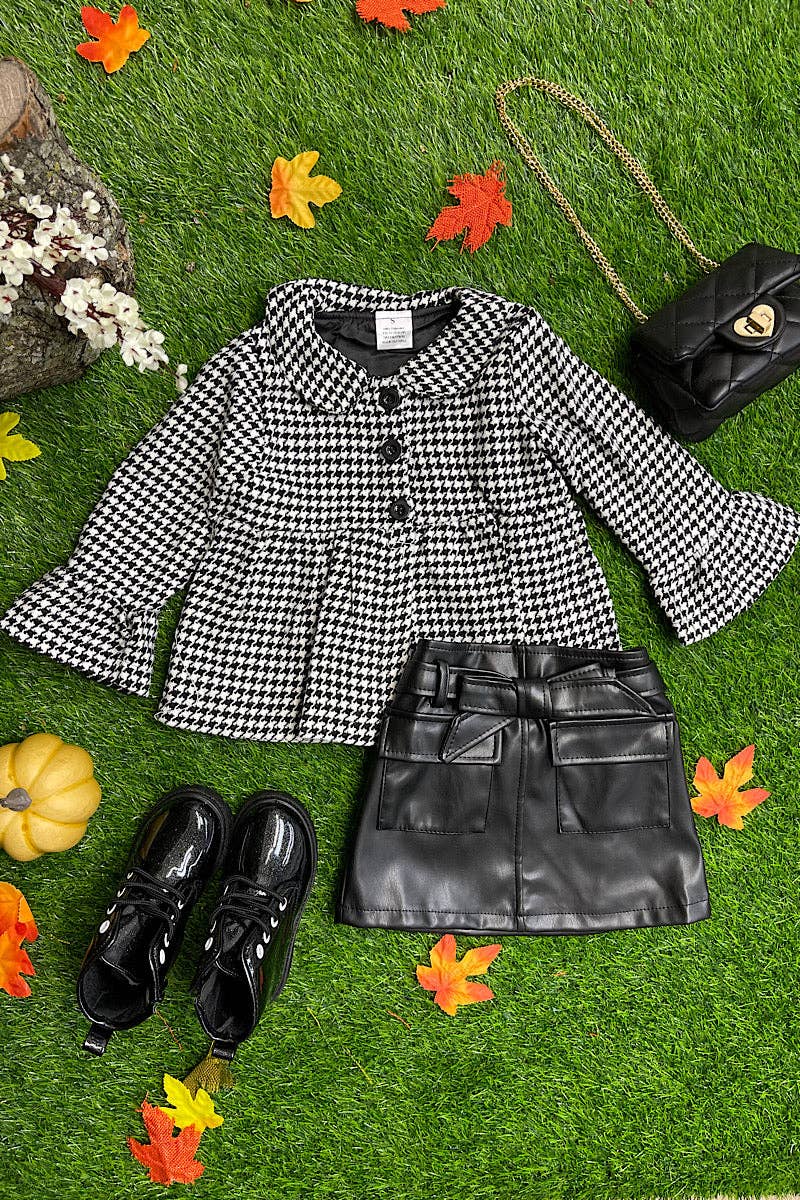 Houndstooth print