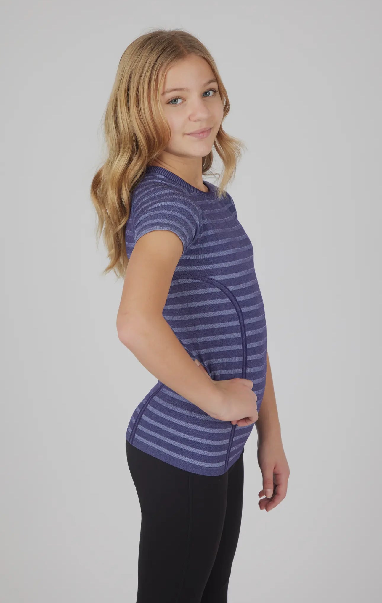 Girls Stripe Seamless Crewneck Short-Sleeves Everyday Tee