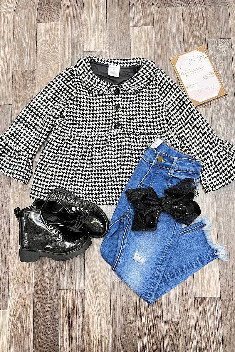 Houndstooth print