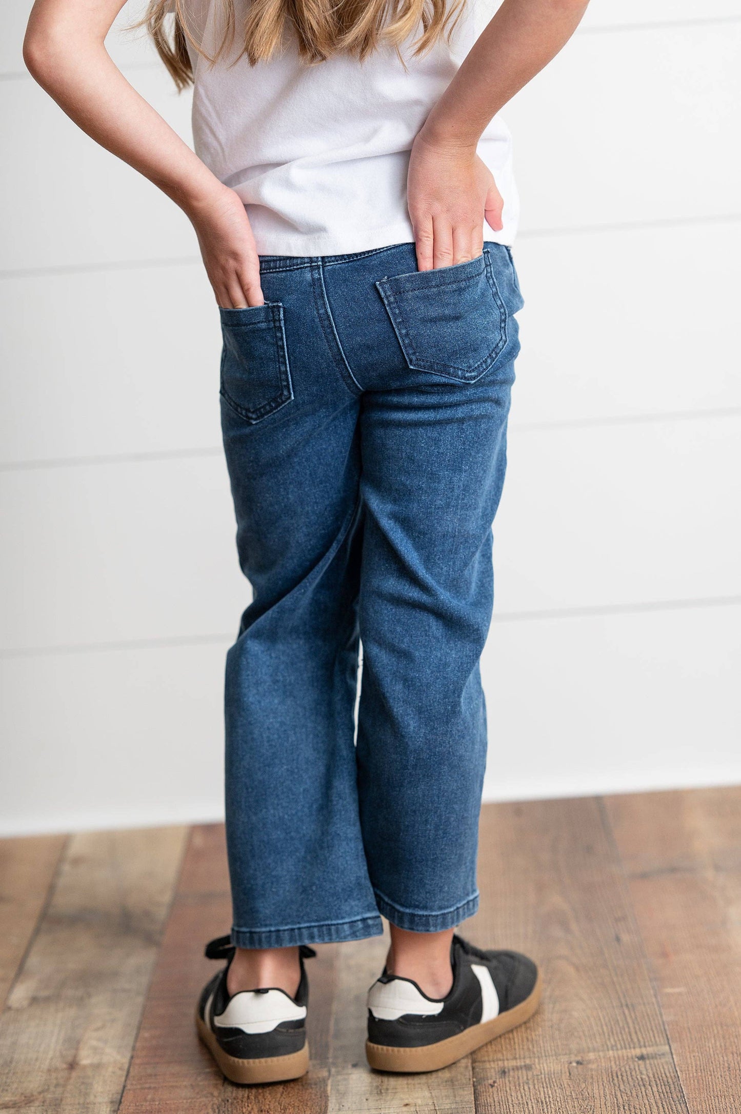 Kids Medium Wash Denim Horse Shoe Fall Winter Jeans