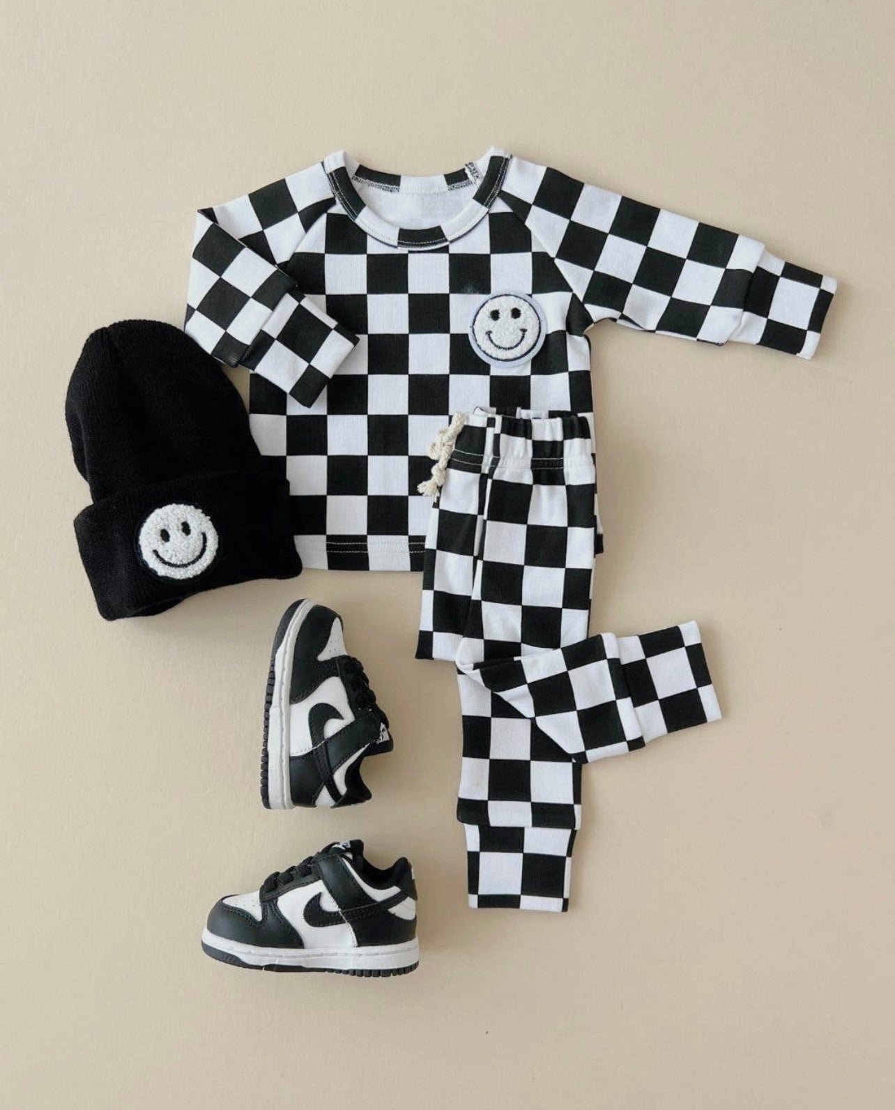 Checkered Smiley Lounge Set